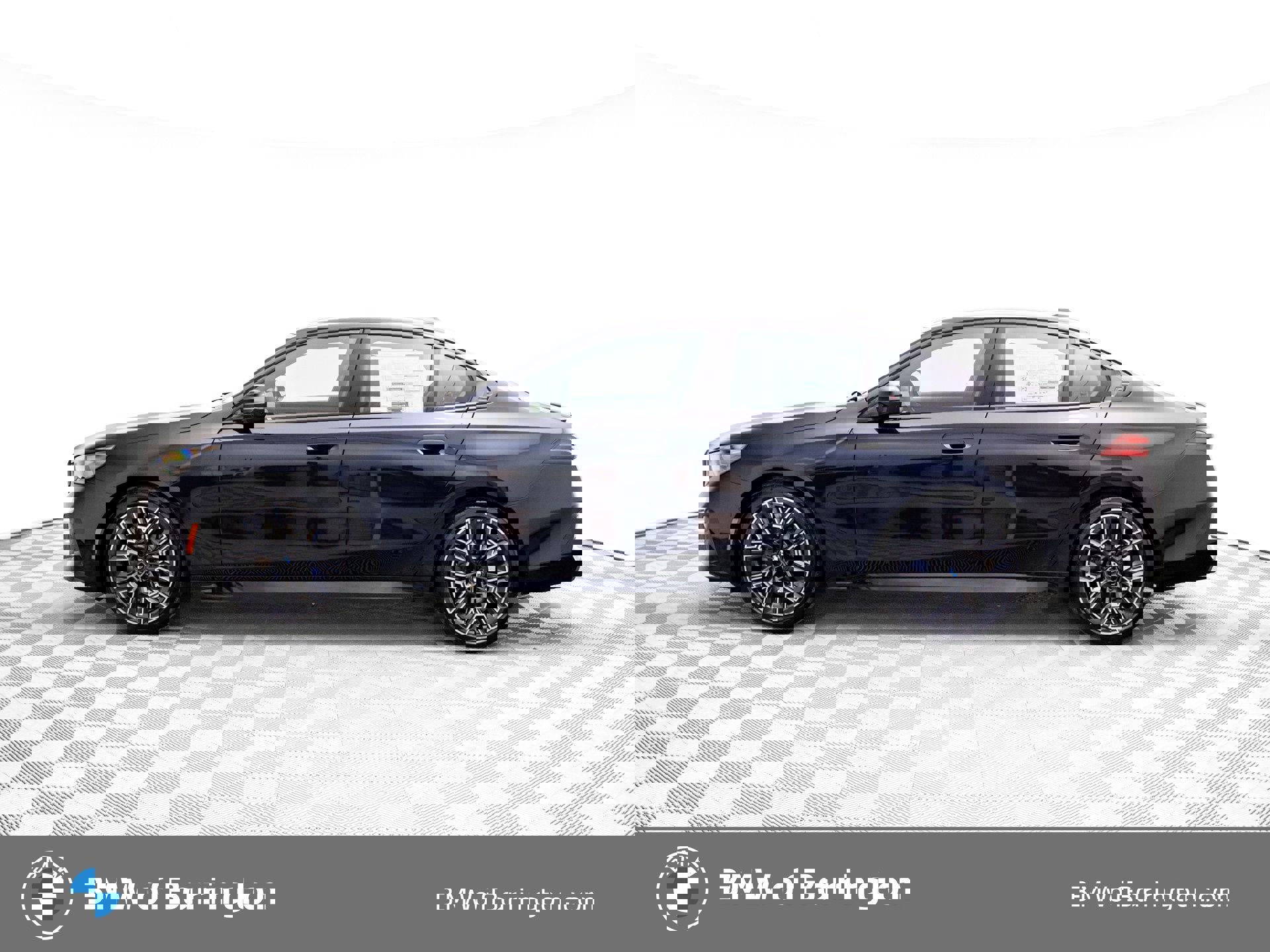 New 2026 BMW 530i xDrive w/ M Sport Package video 2