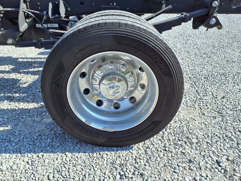 Used 2025 RAM 5500 Tradesman image 37