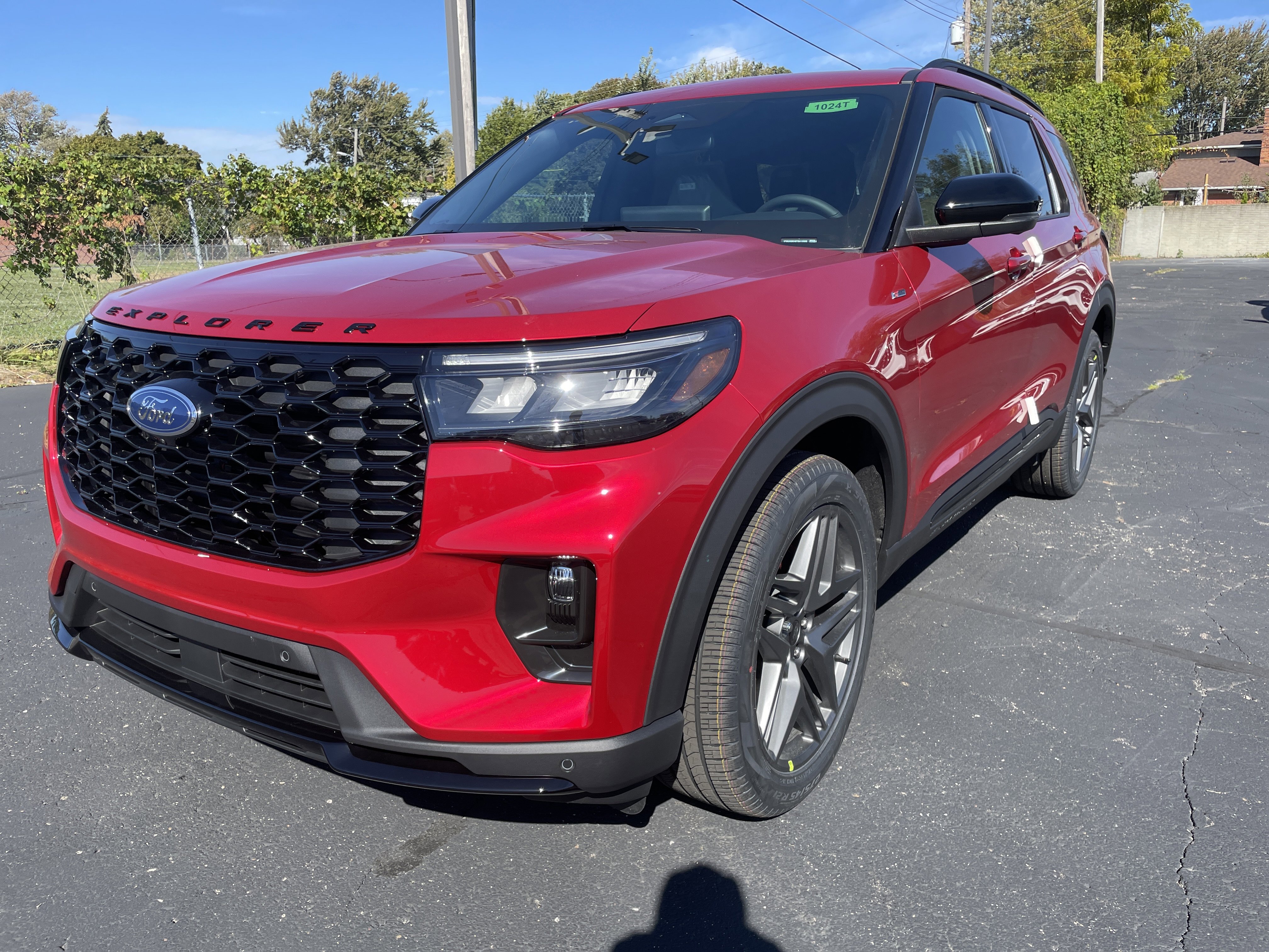 New 2026 Ford Explorer ST-Line image 8