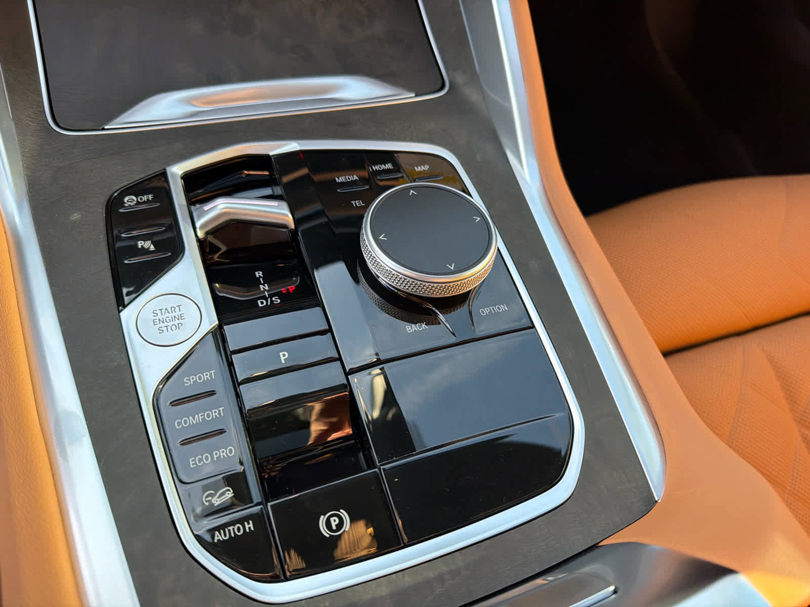 New 2026 BMW X6 xDrive40i image 25