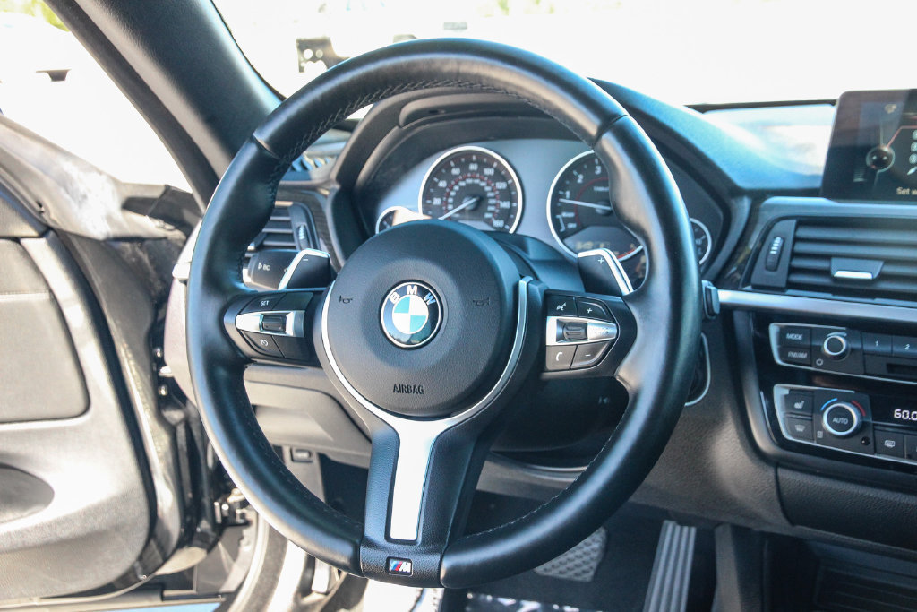 Used 2016 BMW 435i Convertible RWD image 15