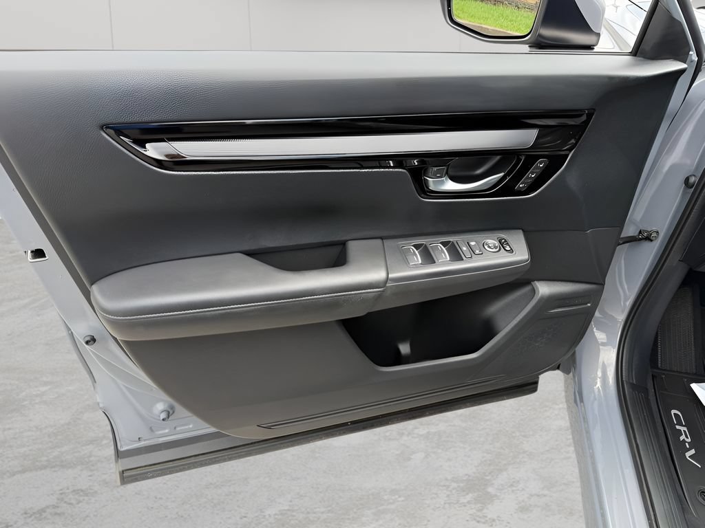 Used 2024 Honda CR-V EX-L image 13