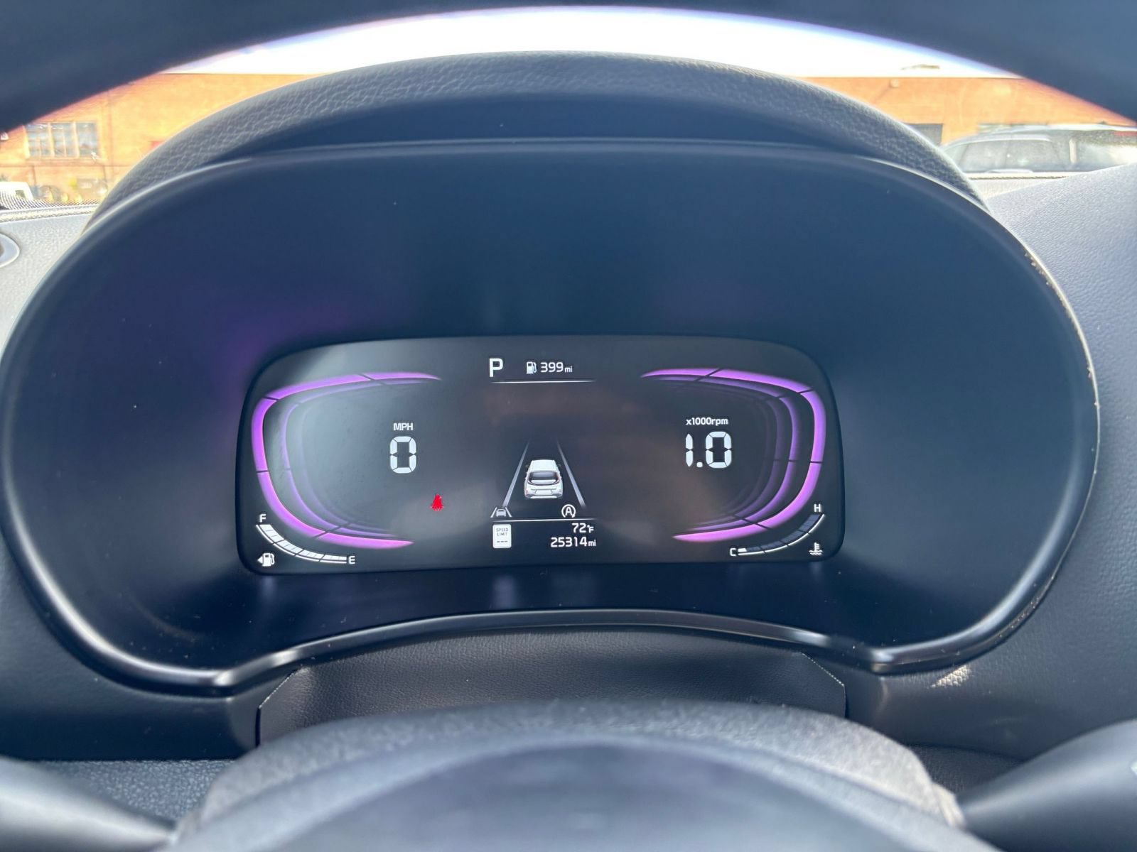 Used 2025 Kia Soul LX w/ LX Technology Package FWD image 38