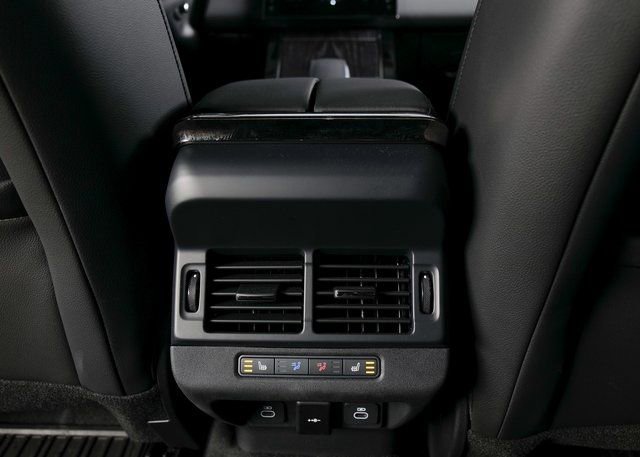 Used 2025 Land Rover Range Rover Evoque S image 20