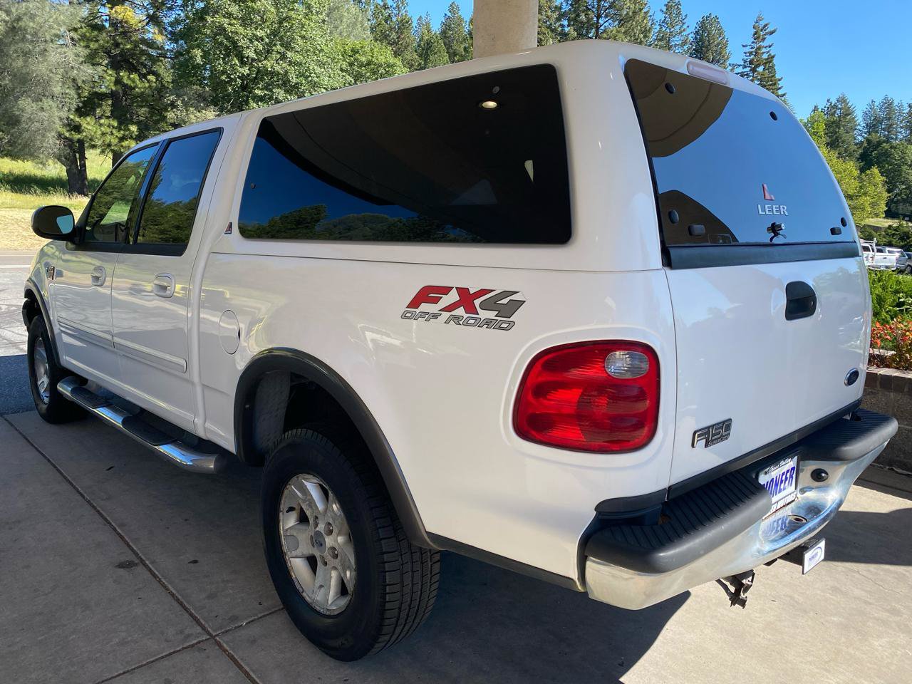 Used 2003 Ford F150 XLT AWD/4WD image 3