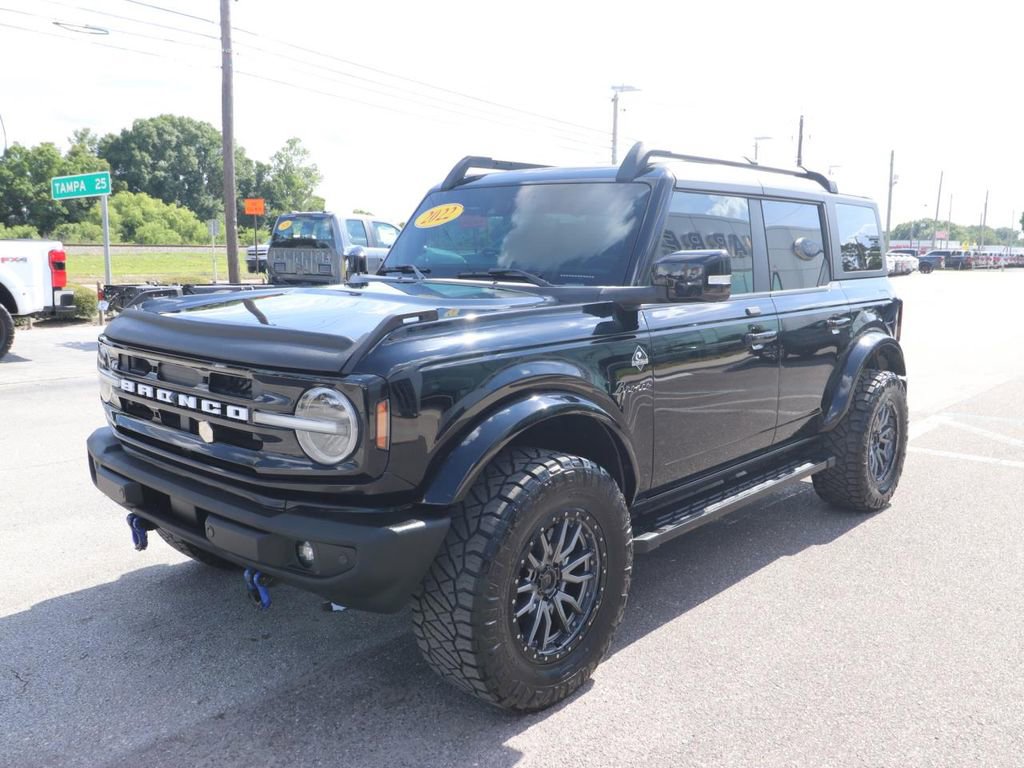 Used 2022 Ford Bronco Outer Banks AWD/4WD image 5