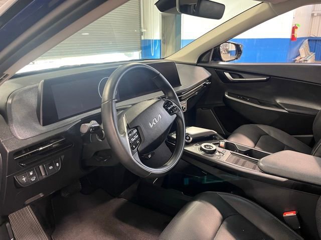 Used 2022 Kia EV6 Wind image 22
