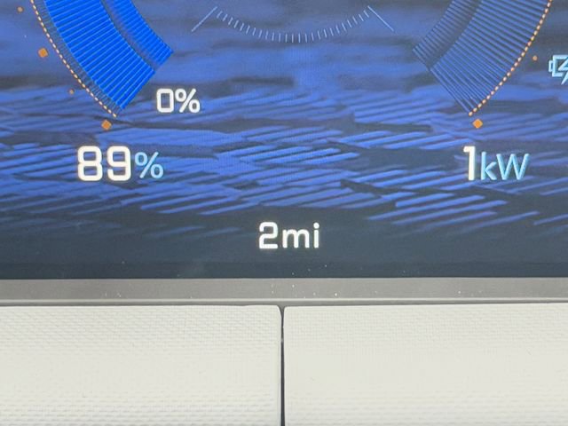 New 2027 Chevrolet Bolt LT w/ Comfort Package FWD image 20