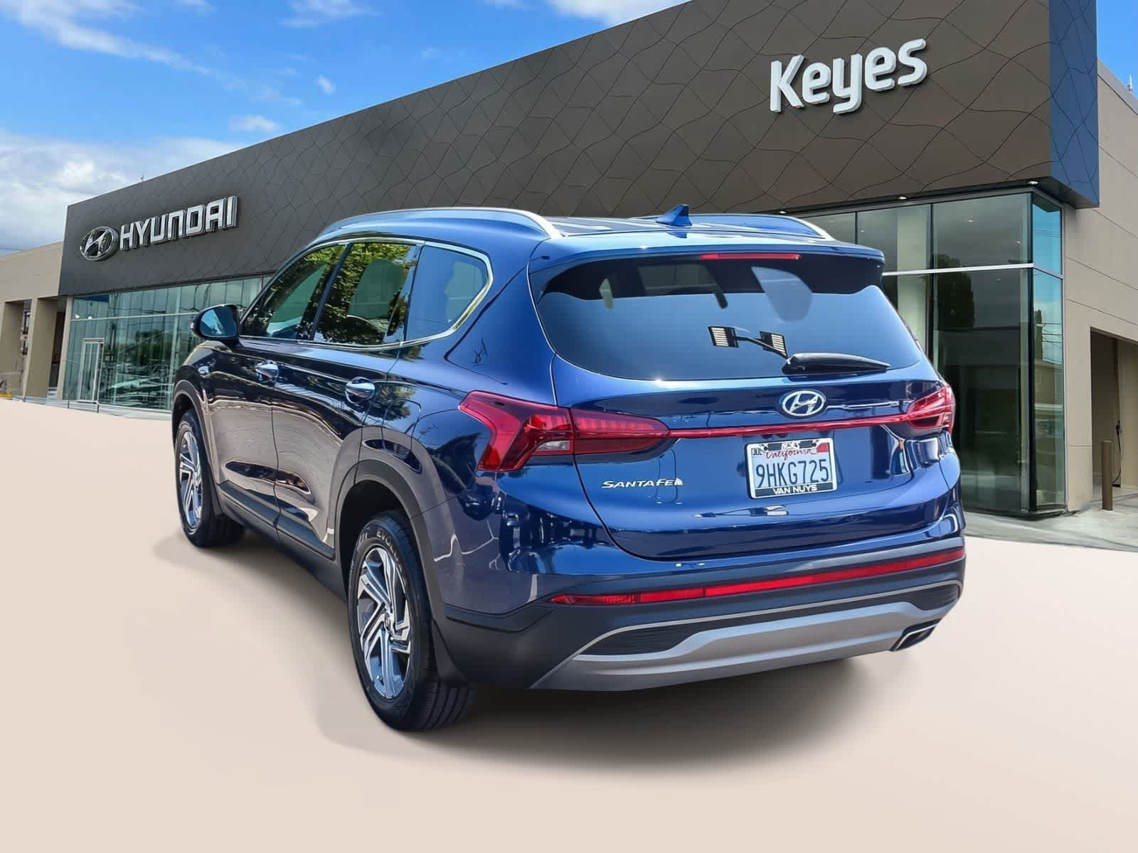 Certified 2023 Hyundai Santa Fe SEL w/ Cargo Package FWD image 7