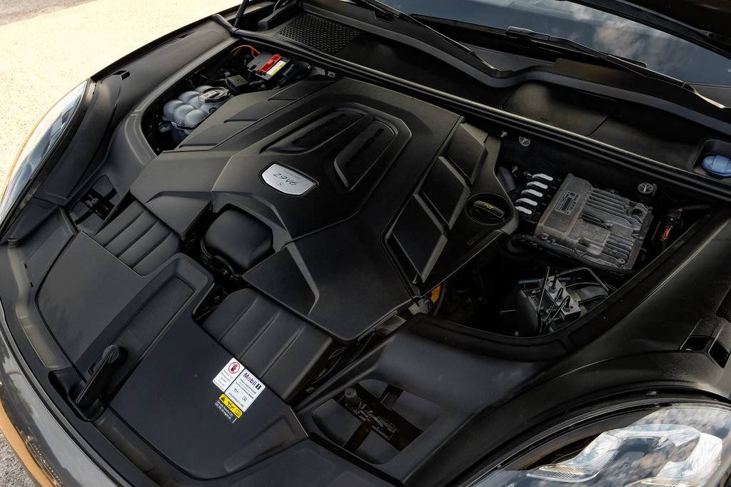 Used 2021 Porsche Cayenne S AWD/4WD image 56