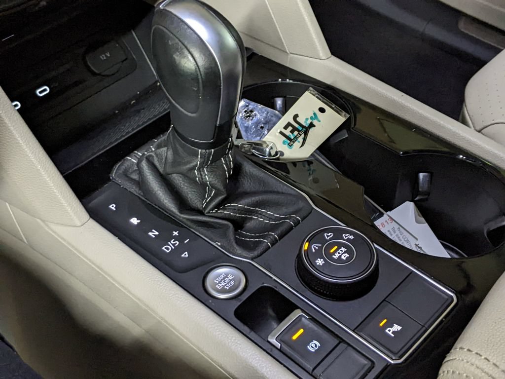 Certified 2023 Volkswagen Atlas SE AWD/4WD image 19