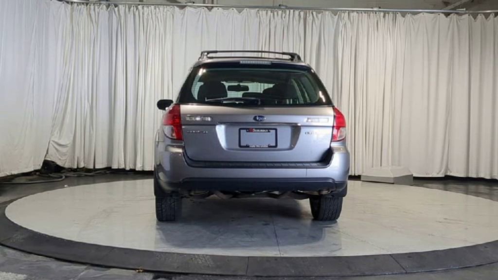 Used 2008 Subaru Outback 2.5i image 8