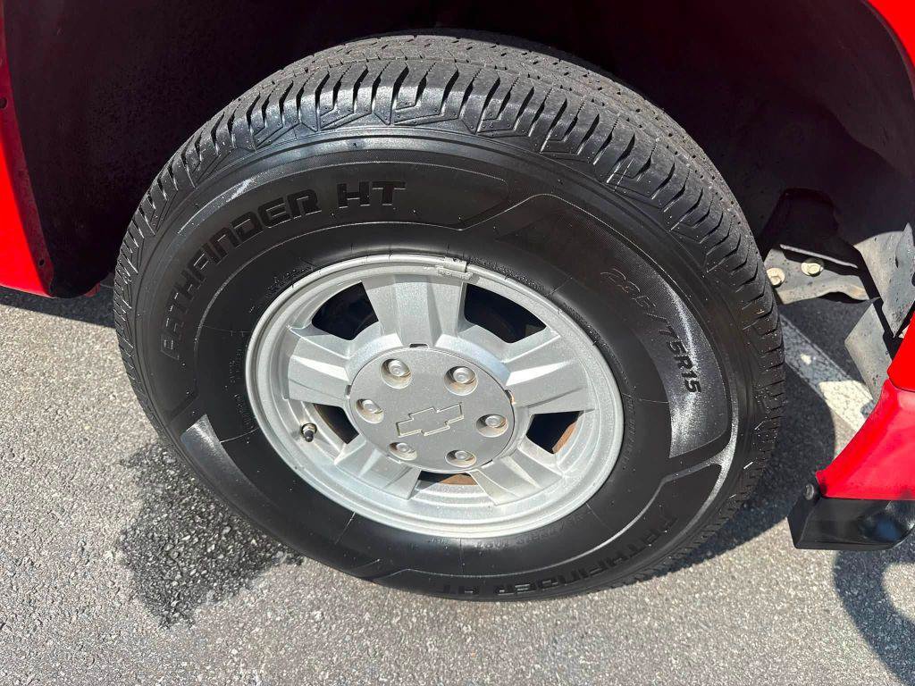 Used 2008 Chevrolet Colorado LS RWD image 30