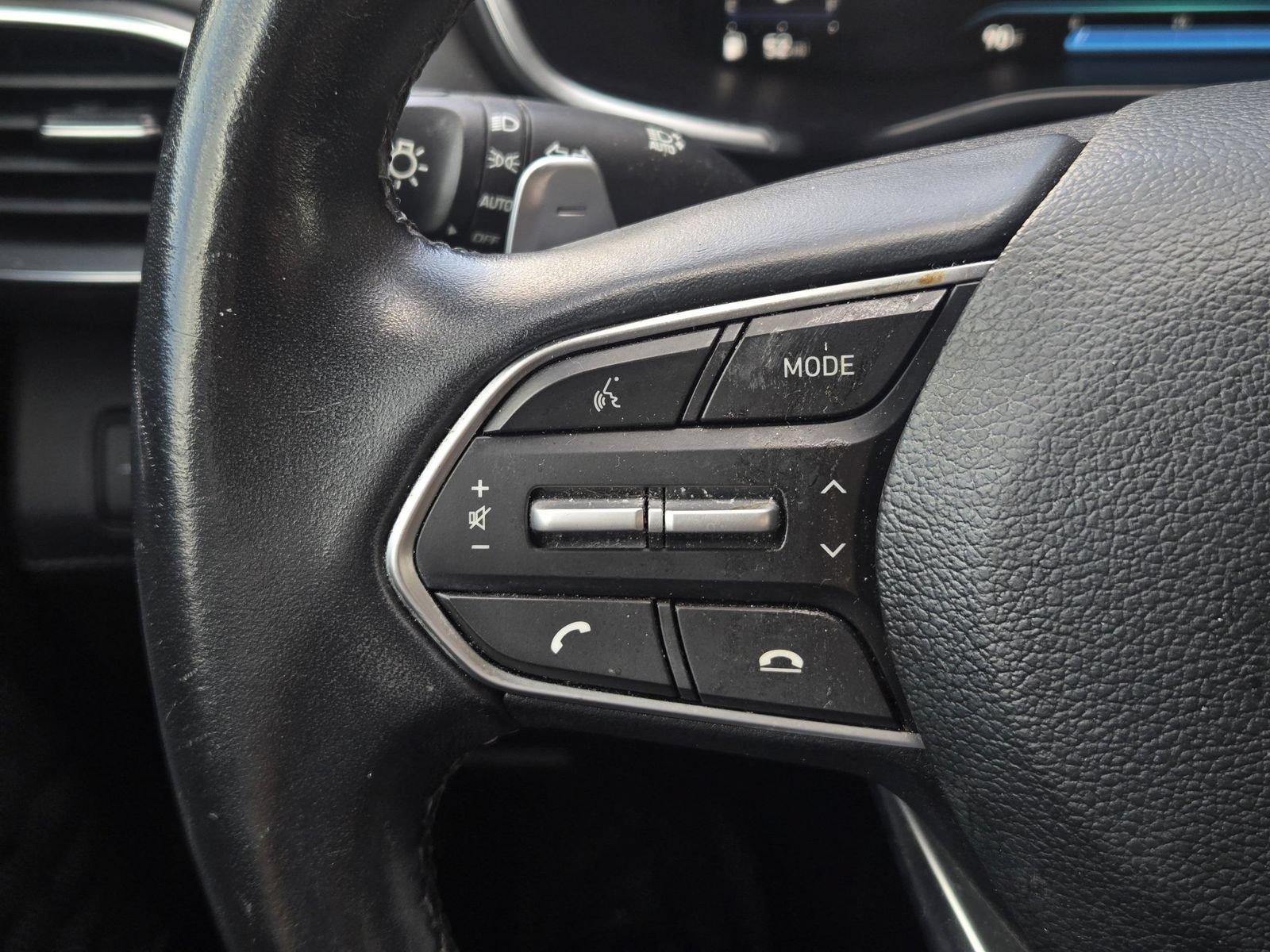Used 2022 Hyundai Santa Fe Limited AWD/4WD image 29