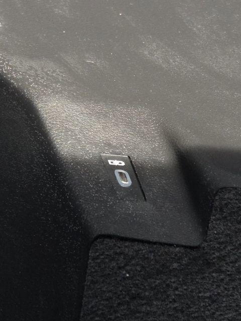 Used 2022 Volkswagen Atlas SE image 42