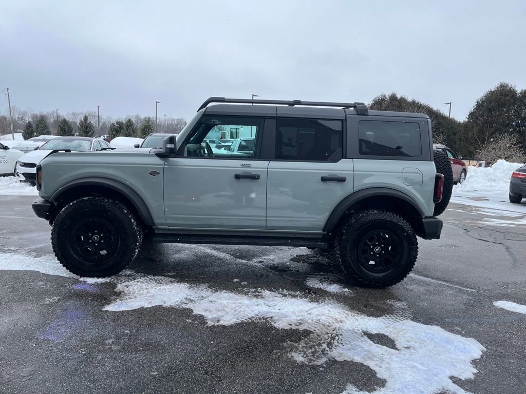 Used 2023 Ford Bronco Wildtrak image 4