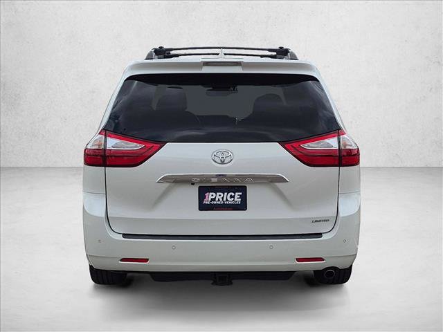 Used 2019 Toyota Sienna Limited Premium FWD image 7