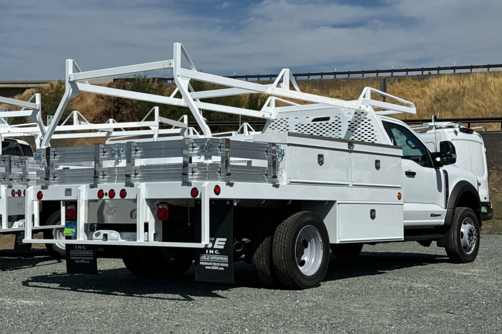 New 2024 Ford F550 2WD Regular Cab Super Duty image 5