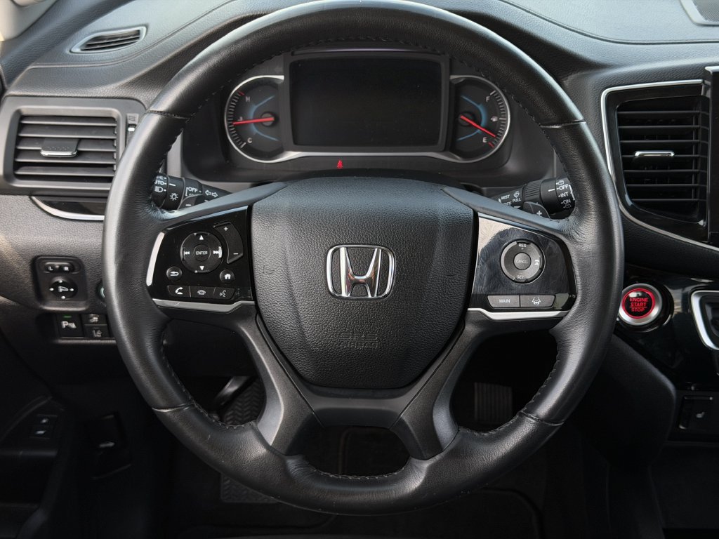 Used 2019 Honda Pilot Touring image 13