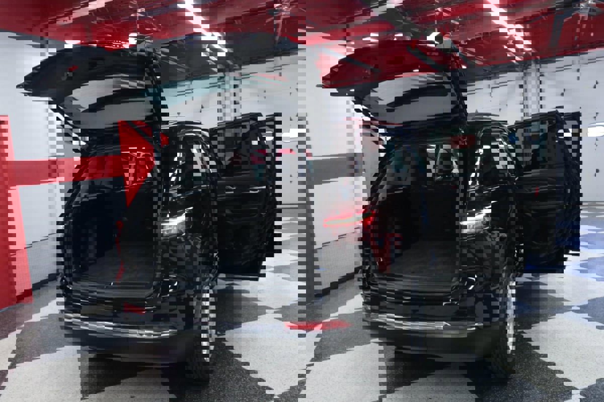 Used 2023 Jeep Grand Cherokee Limited w/ Trailer Tow Prep Group (B) image 25