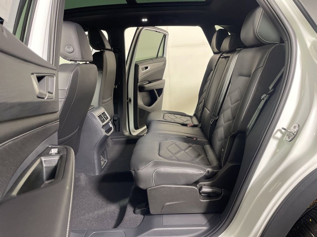 New 2026 Volkswagen Atlas Cross Sport SE AWD/4WD image 19