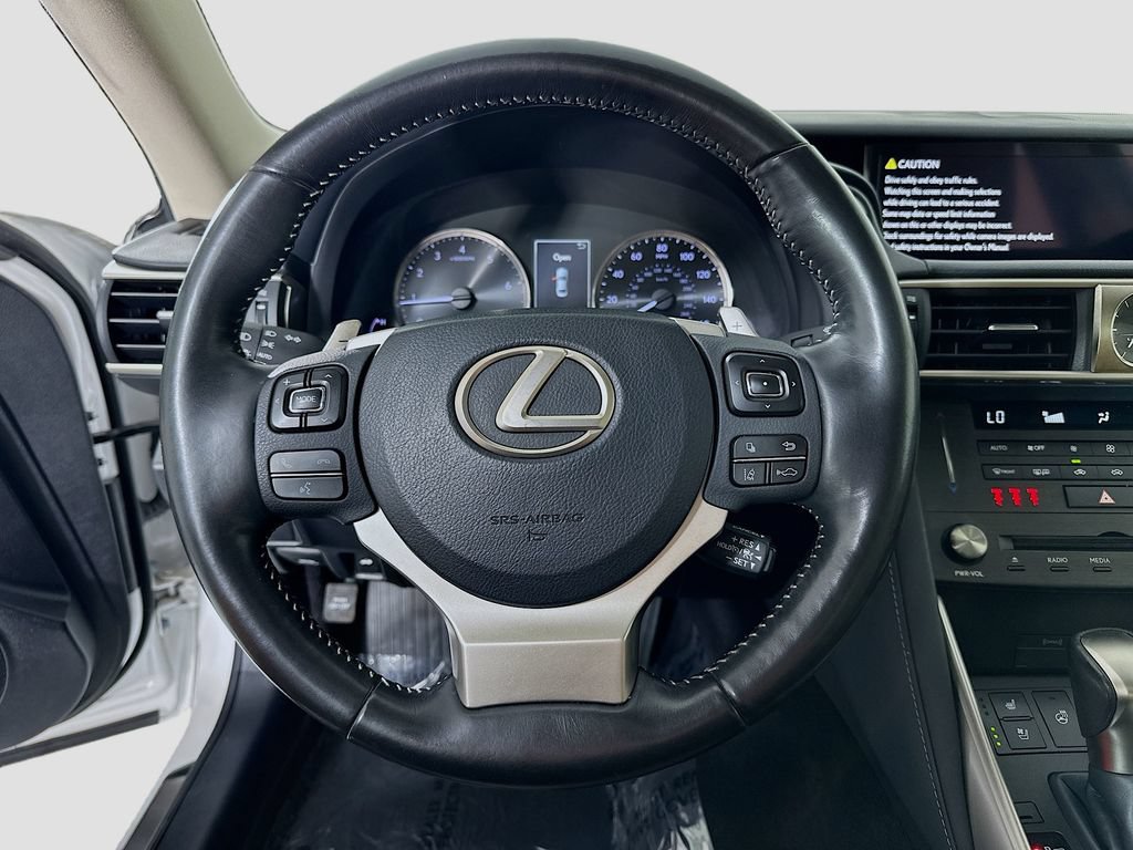 Used 2019 Lexus IS 300 AWD image 12