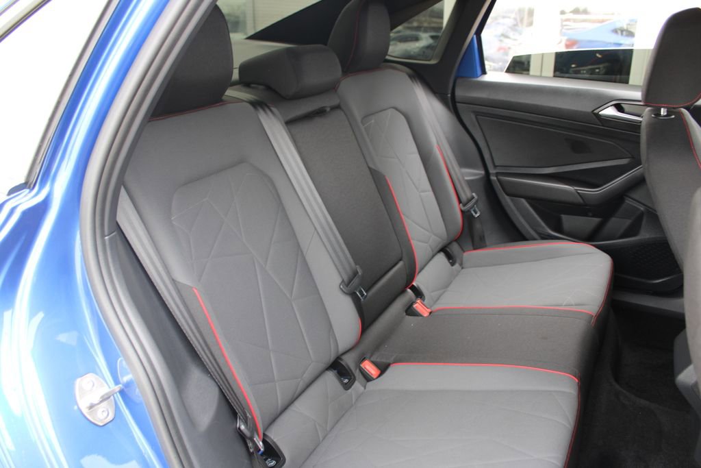 Certified 2024 Volkswagen Jetta GLI 40th Anniversary Edition image 22