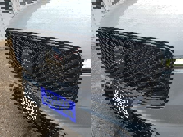 New 2026 Volvo XC60 B5 Ultra w/ Climate Package image 11