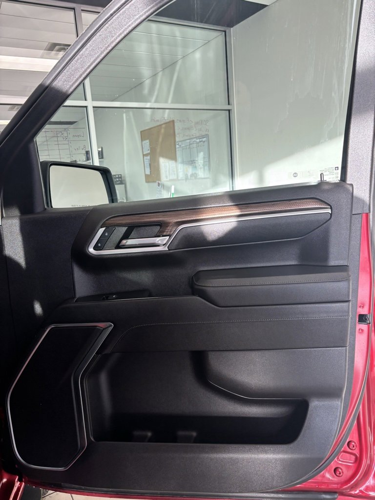 Certified 2024 Chevrolet Silverado 1500 RST w/ Dark Appearance Package image 21