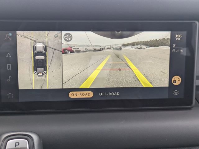 Used 2023 Land Rover Defender 110 X-Dynamic SE image 10