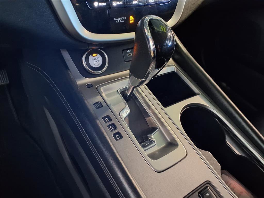 Used 2023 Nissan Murano SV image 25