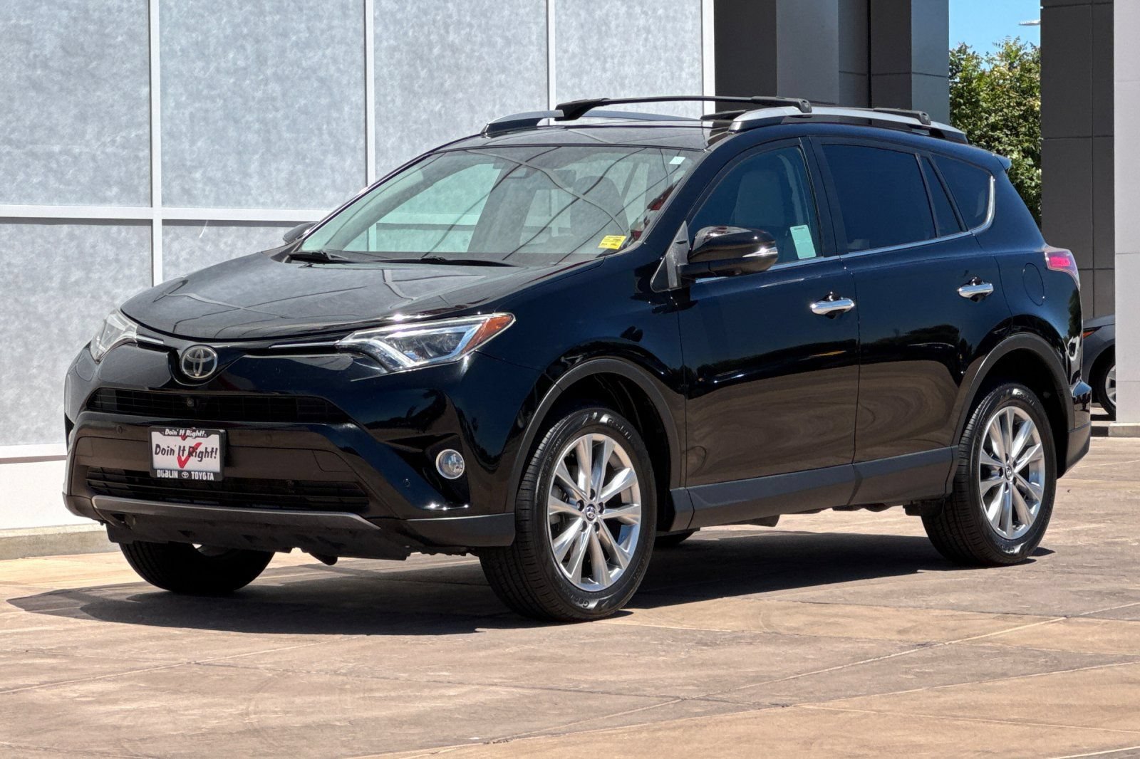 Certified 2017 Toyota RAV4 Limited w/ Advanced Technology Package AWD/4WD image 10