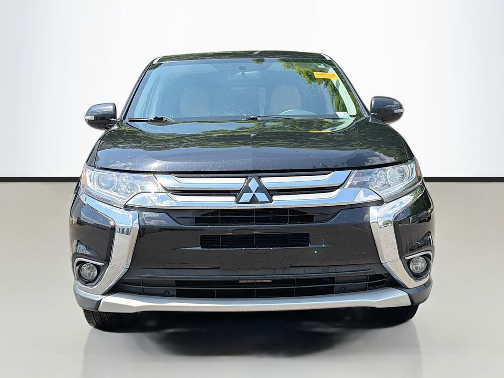 Used 2016 Mitsubishi Outlander SE FWD image 3