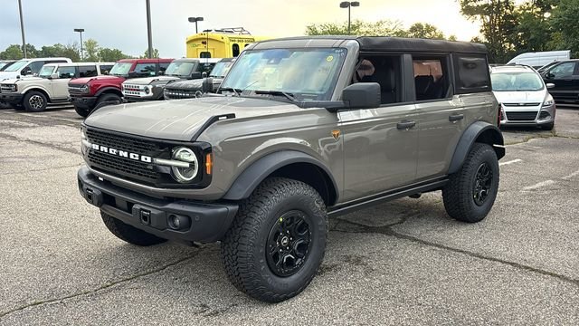 New 2026 Ford Bronco Badlands AWD/4WD image 2
