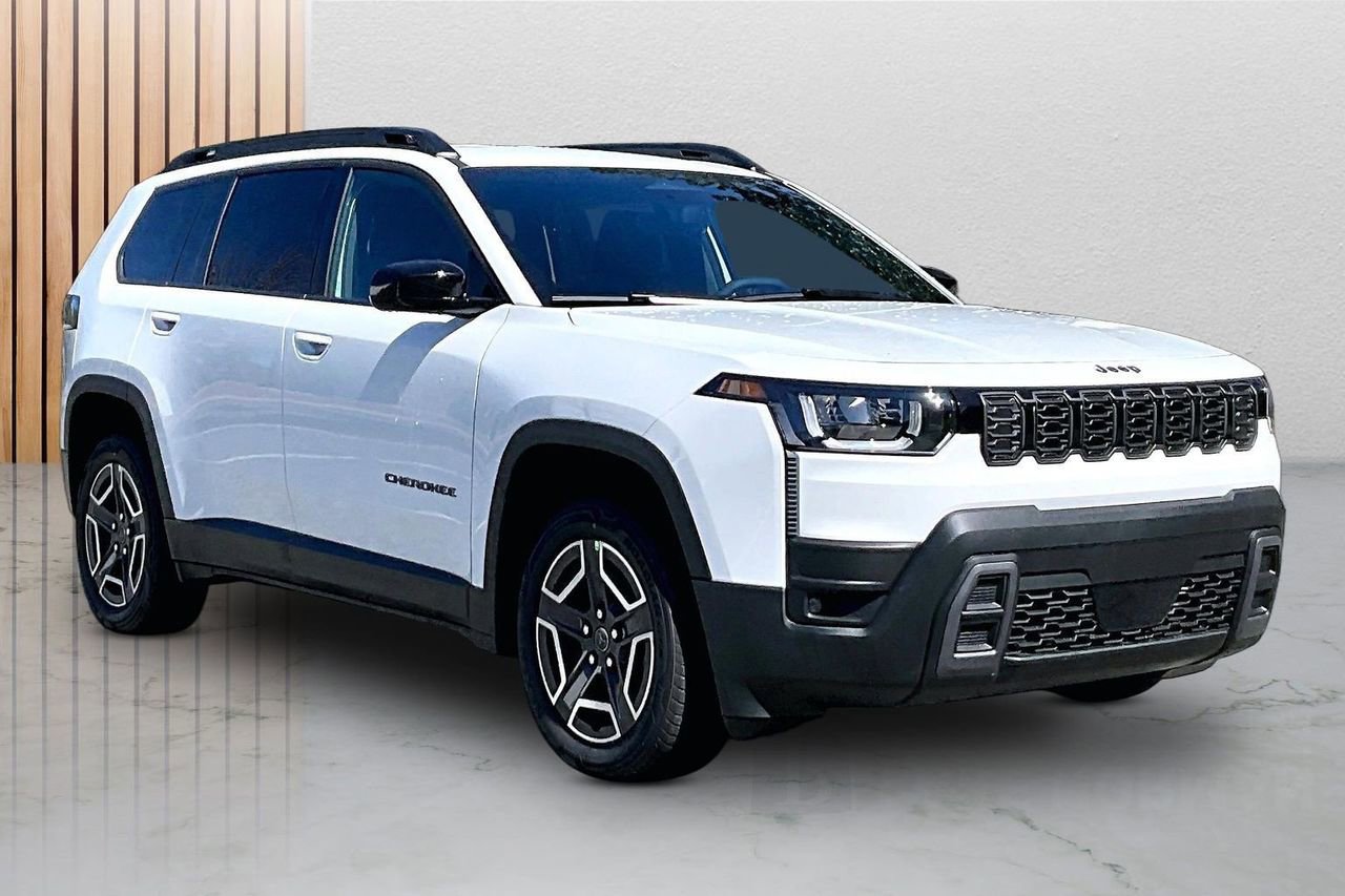 New 2026 Jeep Cherokee Laredo image 2