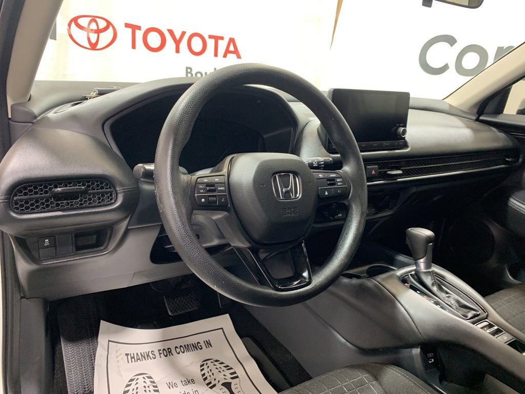 Used 2025 Honda HR-V LX image 26