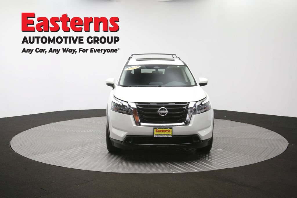 Used 2024 Nissan Pathfinder SV w/ SV Premium Package AWD/4WD image 57