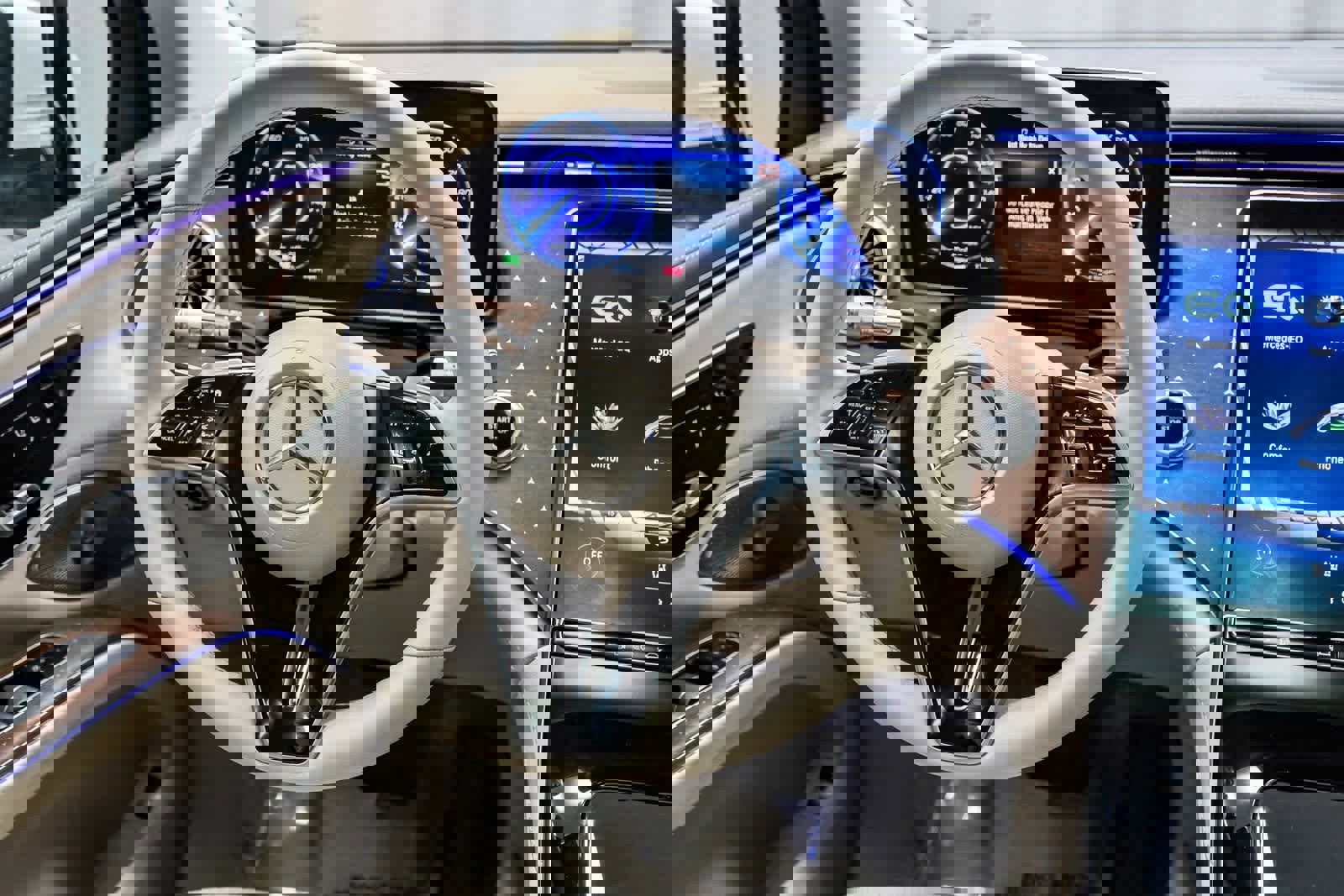 Certified 2023 Mercedes-Benz EQS 450+ SUV image 14