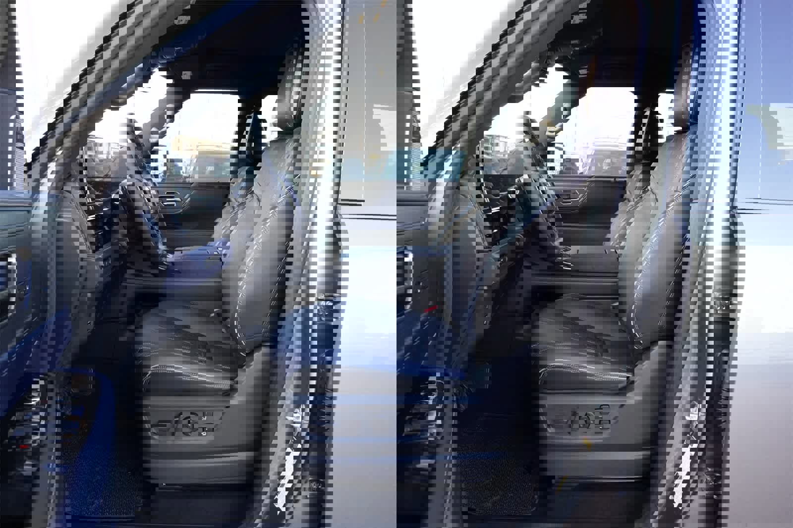 New 2026 INFINITI QX80 4WD image 17