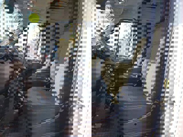 Used 2024 RAM ProMaster 2500 w/ Convenience Group image 23