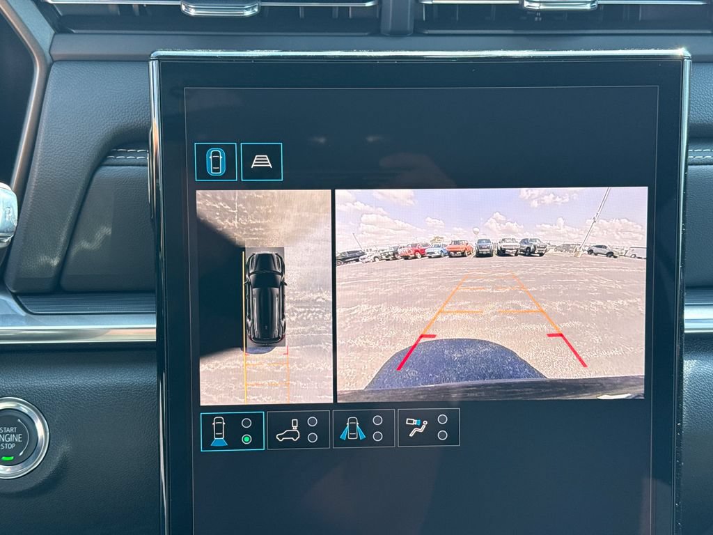 New 2027 GMC Terrain Elevation w/ Technology Package II AWD/4WD image 22