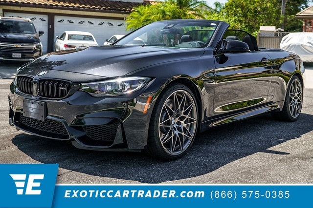 Used 2020 BMW M4 Convertible w/ Competition Package RWD image 1