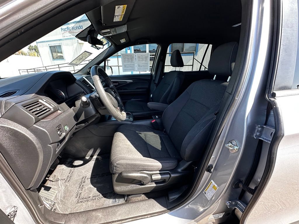 Used 2019 Honda Passport Sport image 21