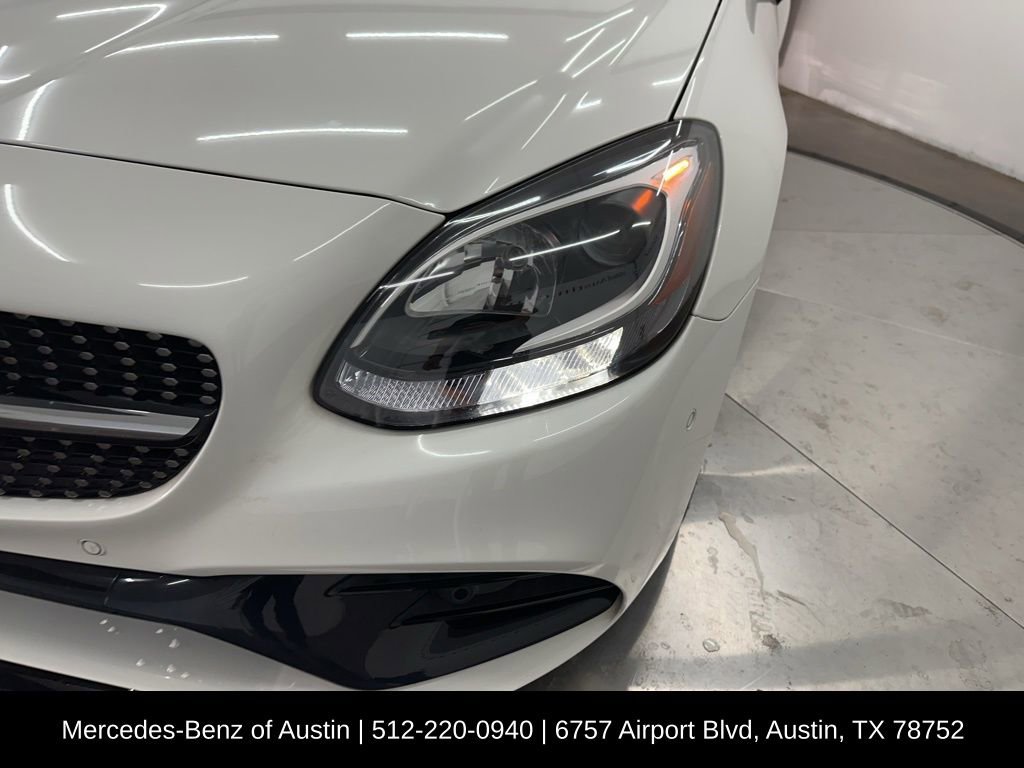 Certified 2020 Mercedes-Benz SLC 300 image 26