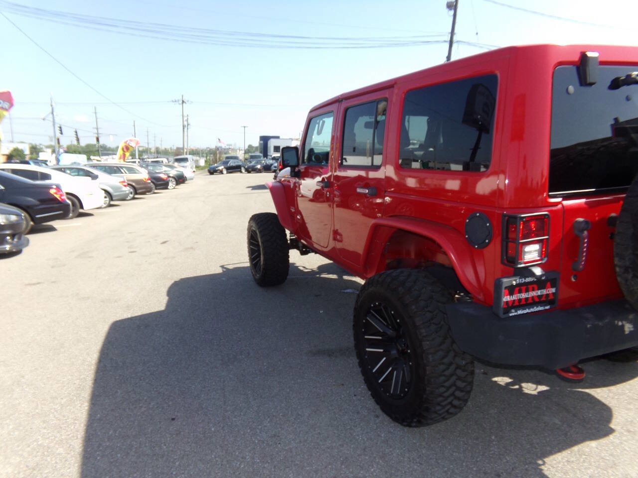 Used 2014 Jeep Wrangler Unlimited Sahara w/ Connectivity Group image 38