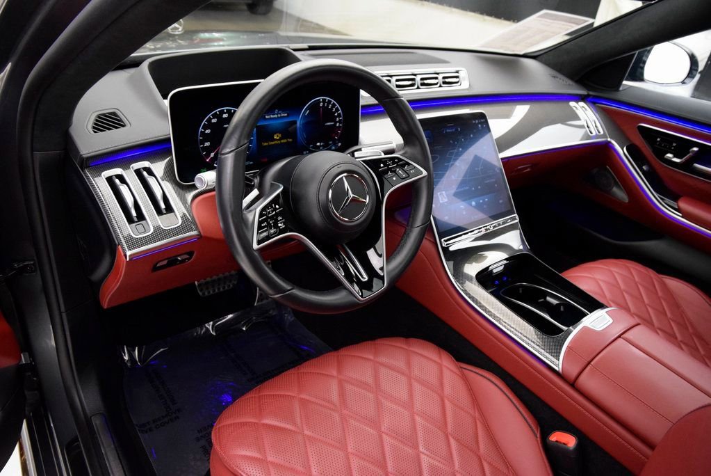 Used 2025 Mercedes-Benz S 580e 4MATIC Sedan image 20