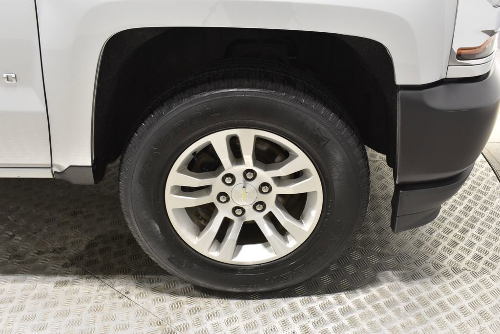 Used 2017 Chevrolet Silverado 1500 W/T image 35