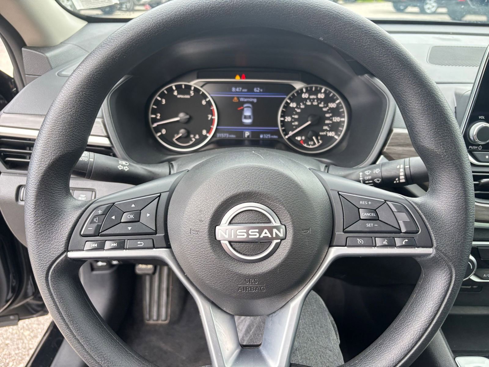 Used 2025 Nissan Altima 2.5 SV FWD image 34