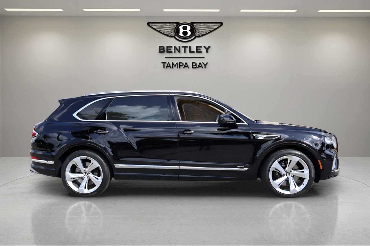 Certified 2024 Bentley Bentayga Extended Wheelbase AWD/4WD image 10