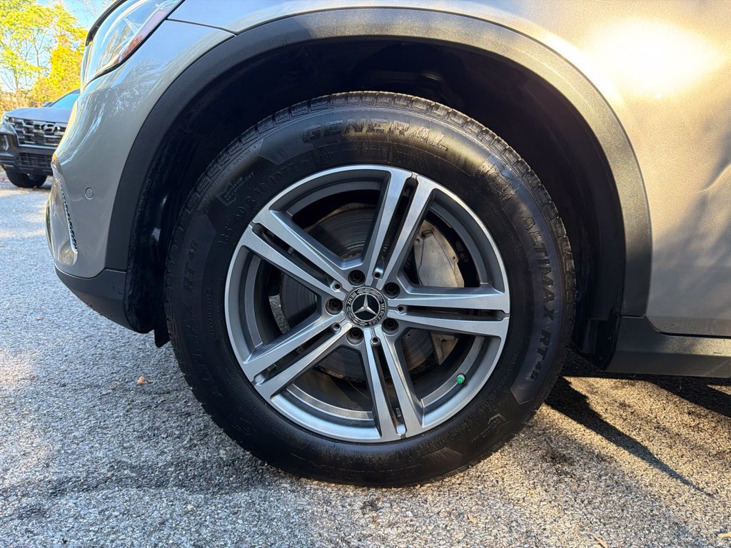 Certified 2021 Mercedes-Benz GLC 300 4MATIC image 25